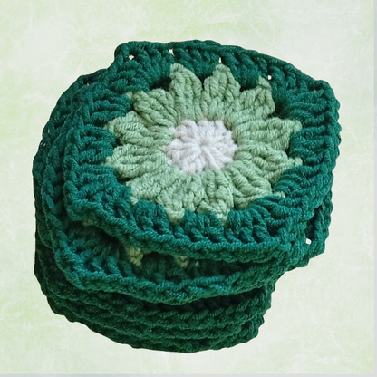 Green Crochet Flower Granny Squares – 10 Handmade Granny Squares in Neutral Boho Colors (8 cm)